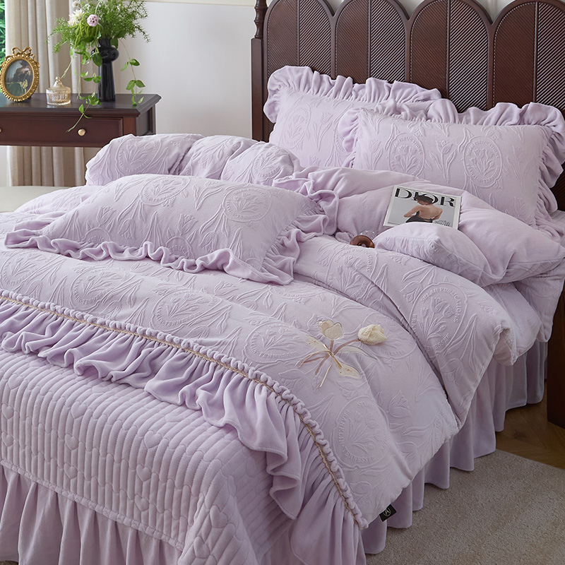 轻奢雕花牛奶绒夹棉床盖四件套冬季加厚宝宝绒珊瑚绒被套加绒床罩