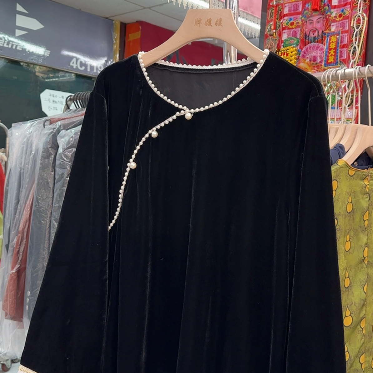 珠子款新中式宽松显瘦秋季丝绒上衣时尚百搭