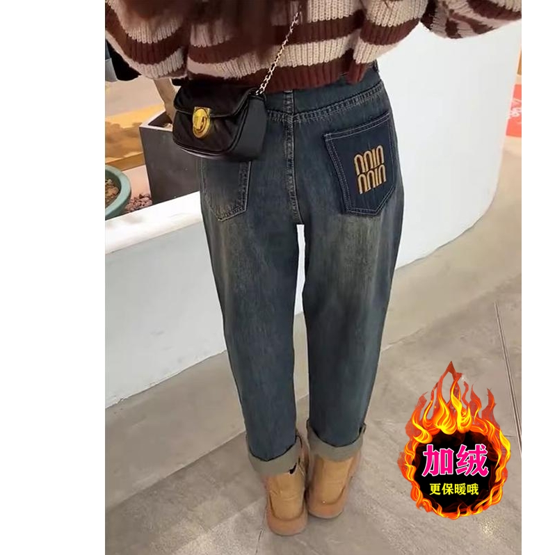 哈伦牛仔裤女秋冬加绒刺绣设计感梨形身材大码显瘦高腰老爹萝卜裤