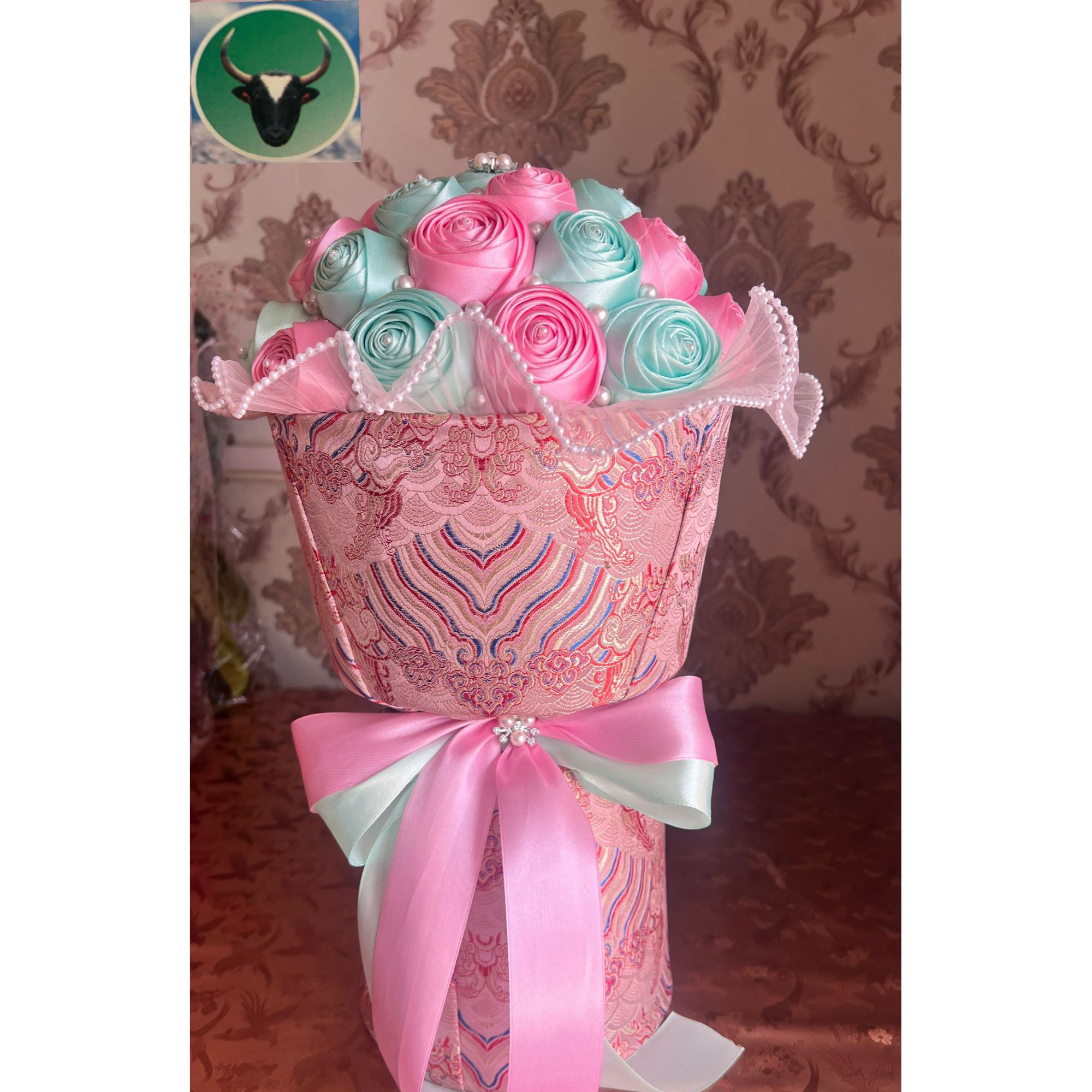藏式手工粉色系花束“粉白波浪花边”精致设计送礼佳选