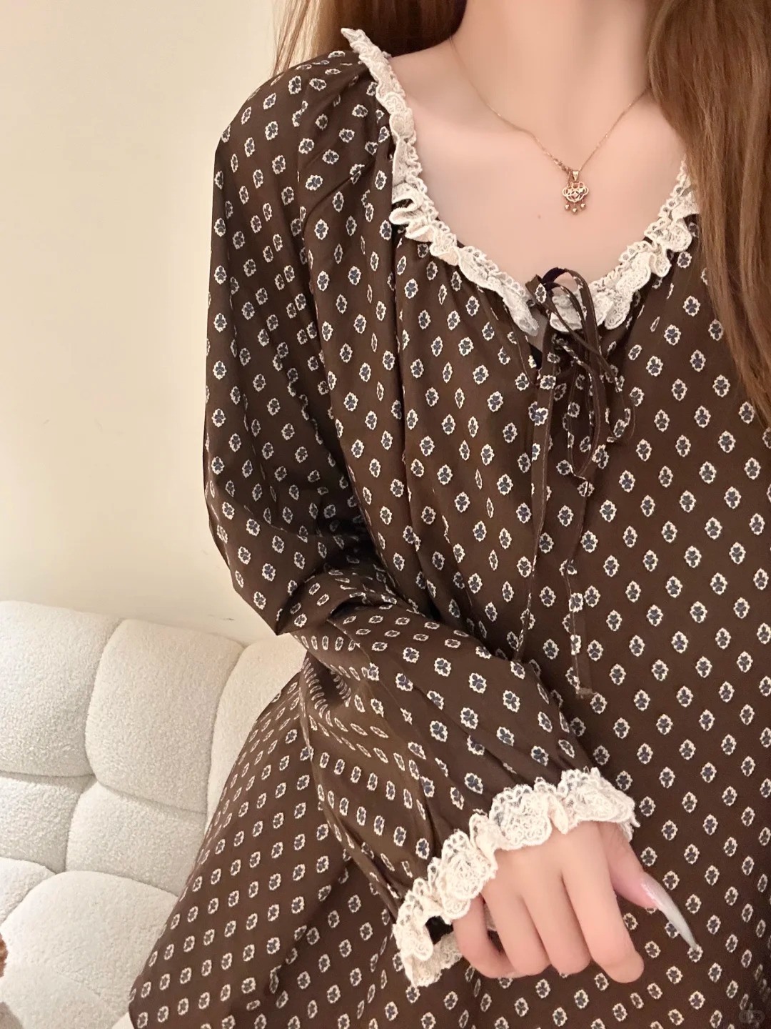 可爱甜美简约风长袖长裤套装睡衣女宽松遮肉显瘦家居服秋季可外穿