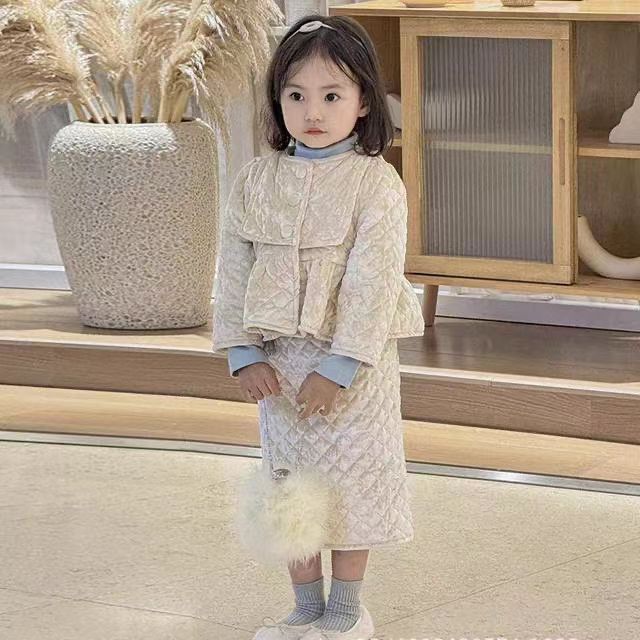 2025秋冬女童丝绒套装洋气夹棉加厚过年纯色气质外套半身裙两件套