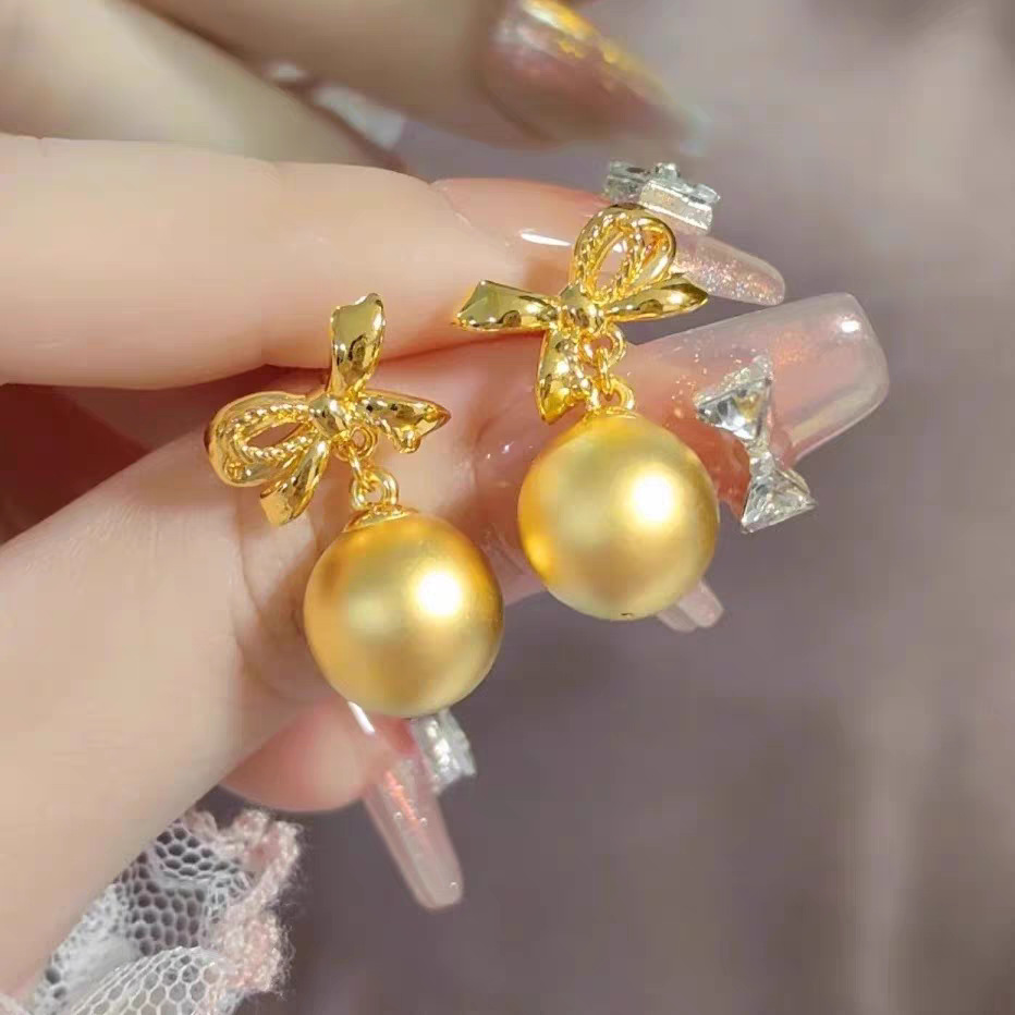 黄金色蝴蝶结拉丝球耳钉女款在逃公主耳环时尚珠珠耳环耳饰礼物