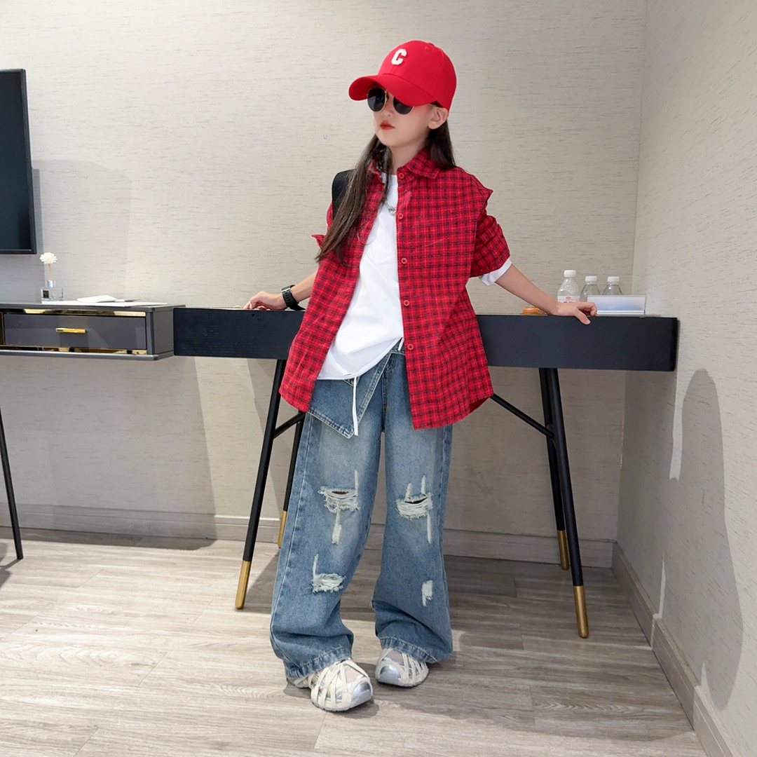 女童春秋季2025新款红格子洋气宽松衬衫女孩秋装百搭直筒裤套装