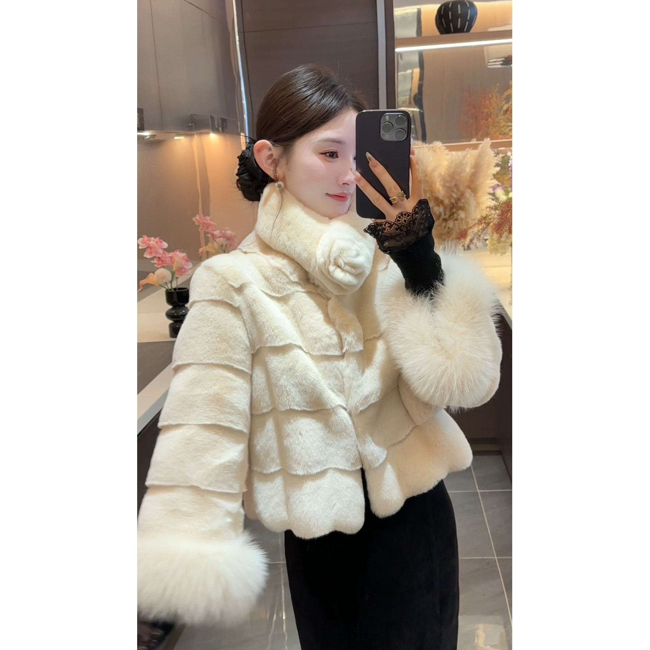 【周粥】【富家千金】2025新款狐狸毛设计感轻奢保暖外套JJQ4WT5666