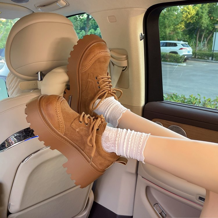 棕色复古英伦风小皮鞋女款2025冬季新款厚底百搭加绒保暖雪地靴