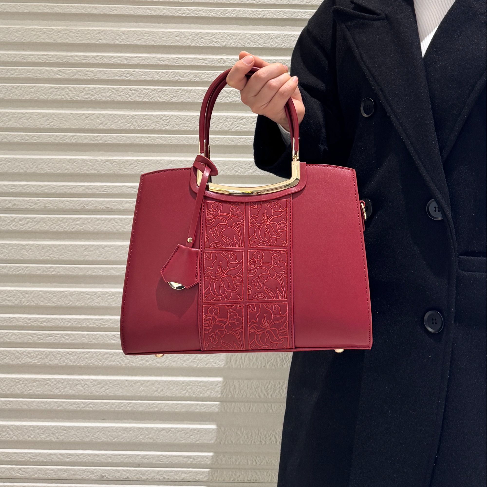 国风刺绣红色包包新娘女新中式妈妈结婚手提包单肩生日礼物大容量