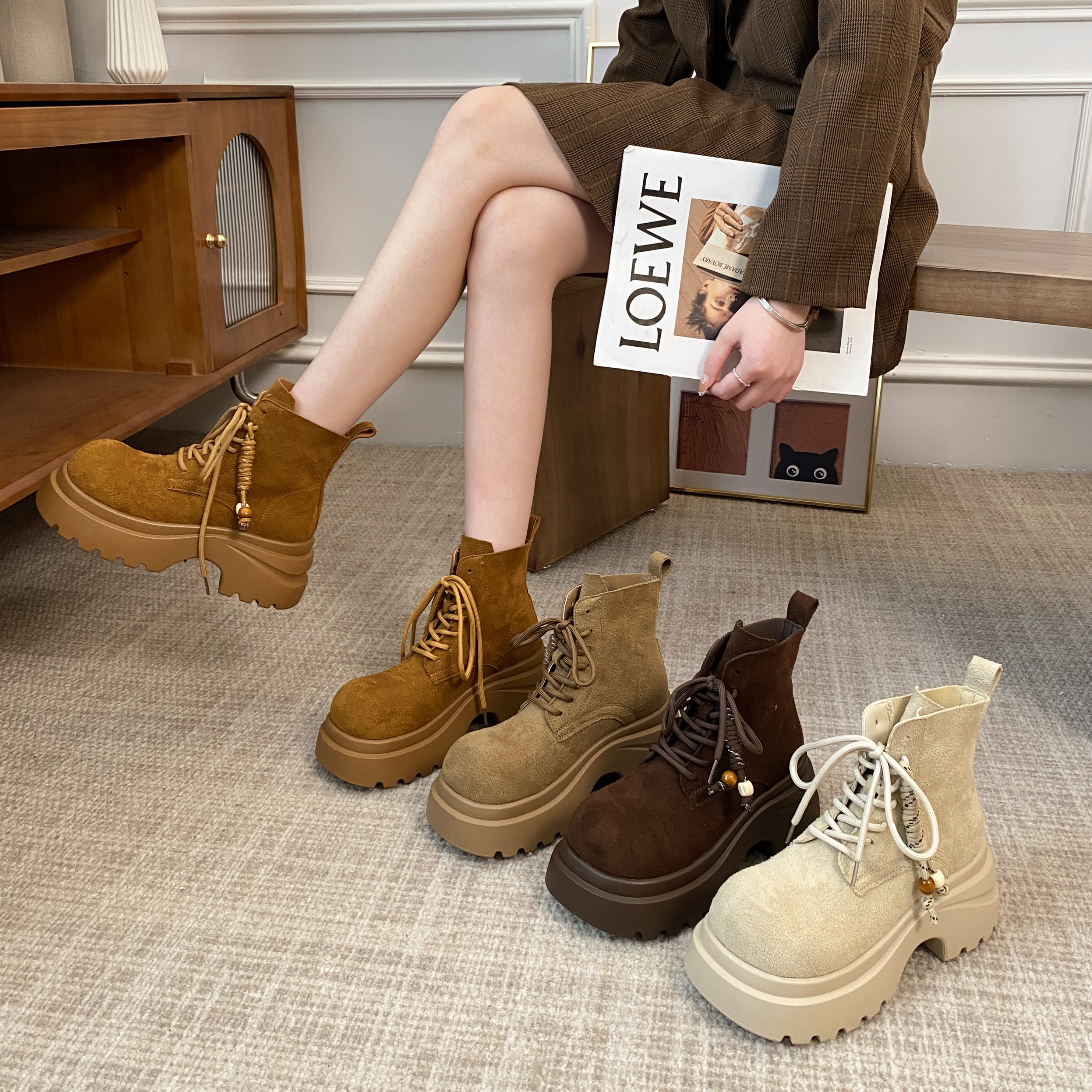 贾不假马丁靴女款2025新款夏季复古帅气小个子增高厚底英伦风短靴