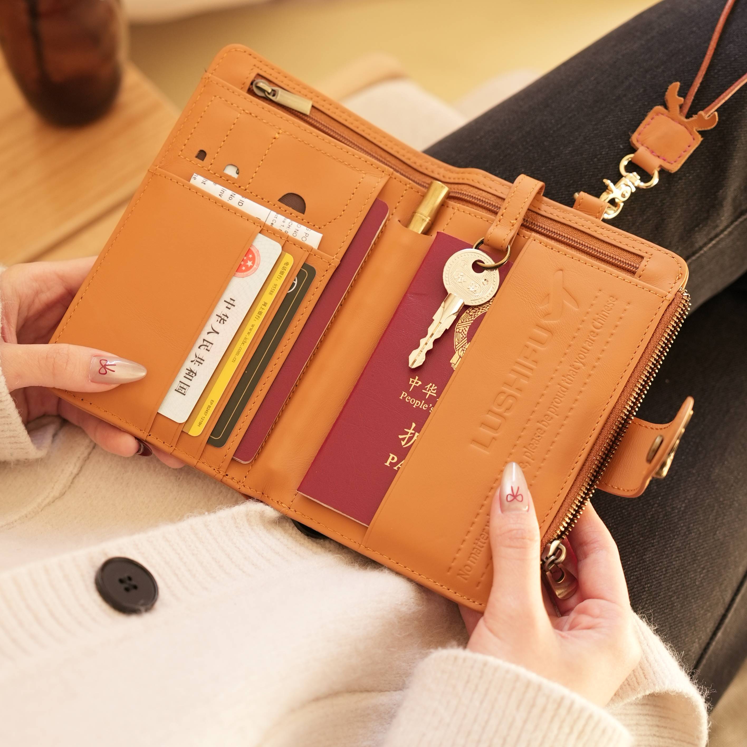 鹿师傅真皮头层牛皮手拿包护照证件电话卡套笔套一体多功能钱包