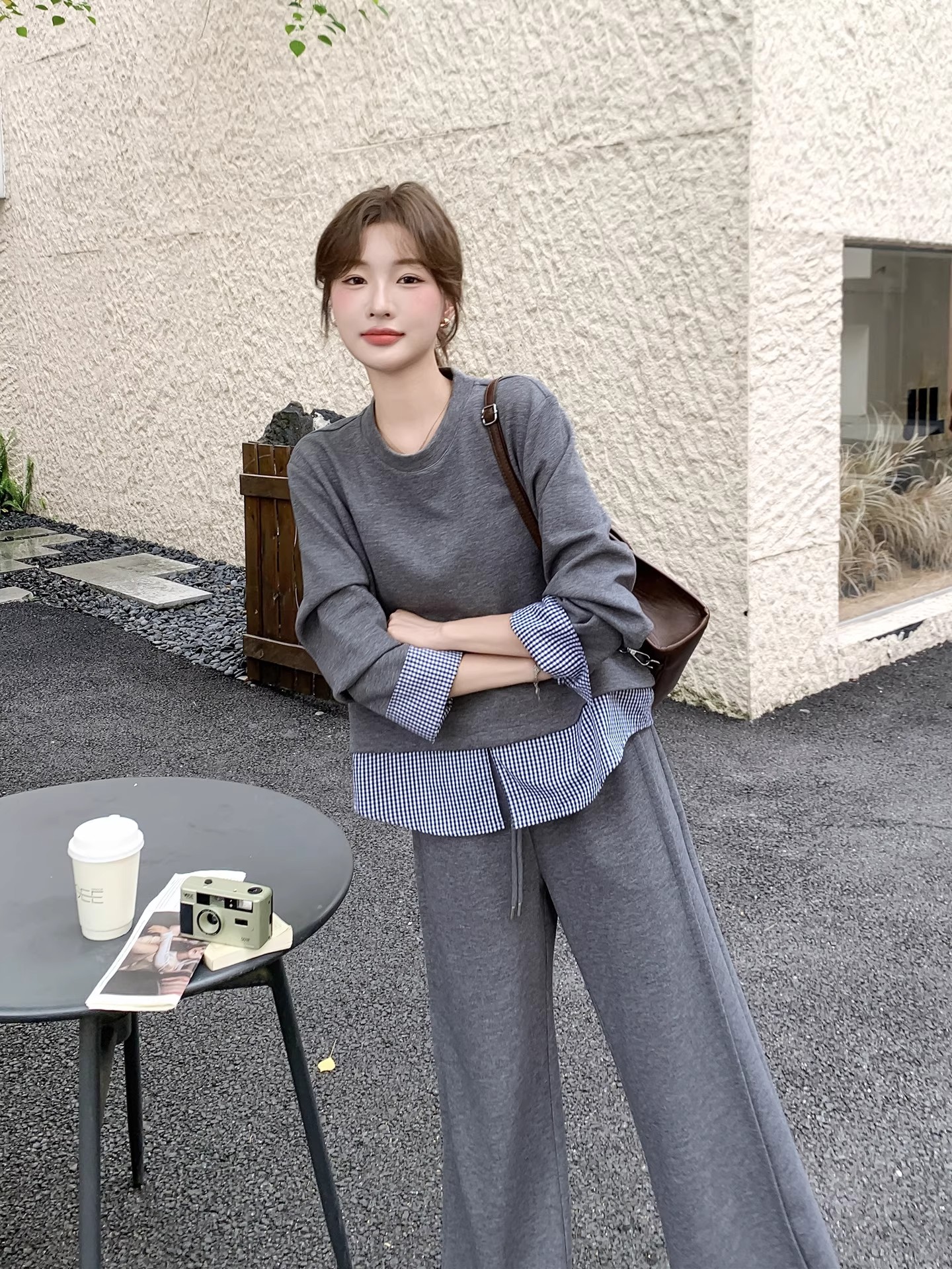 灰色早秋新款休闲圆领卫衣时尚套装显瘦直筒运动长裤两件套女2025