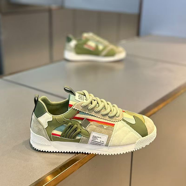 欧洲站潮牌男鞋2025夏季帆布透气板鞋男士软底时尚休闲运动阿甘鞋