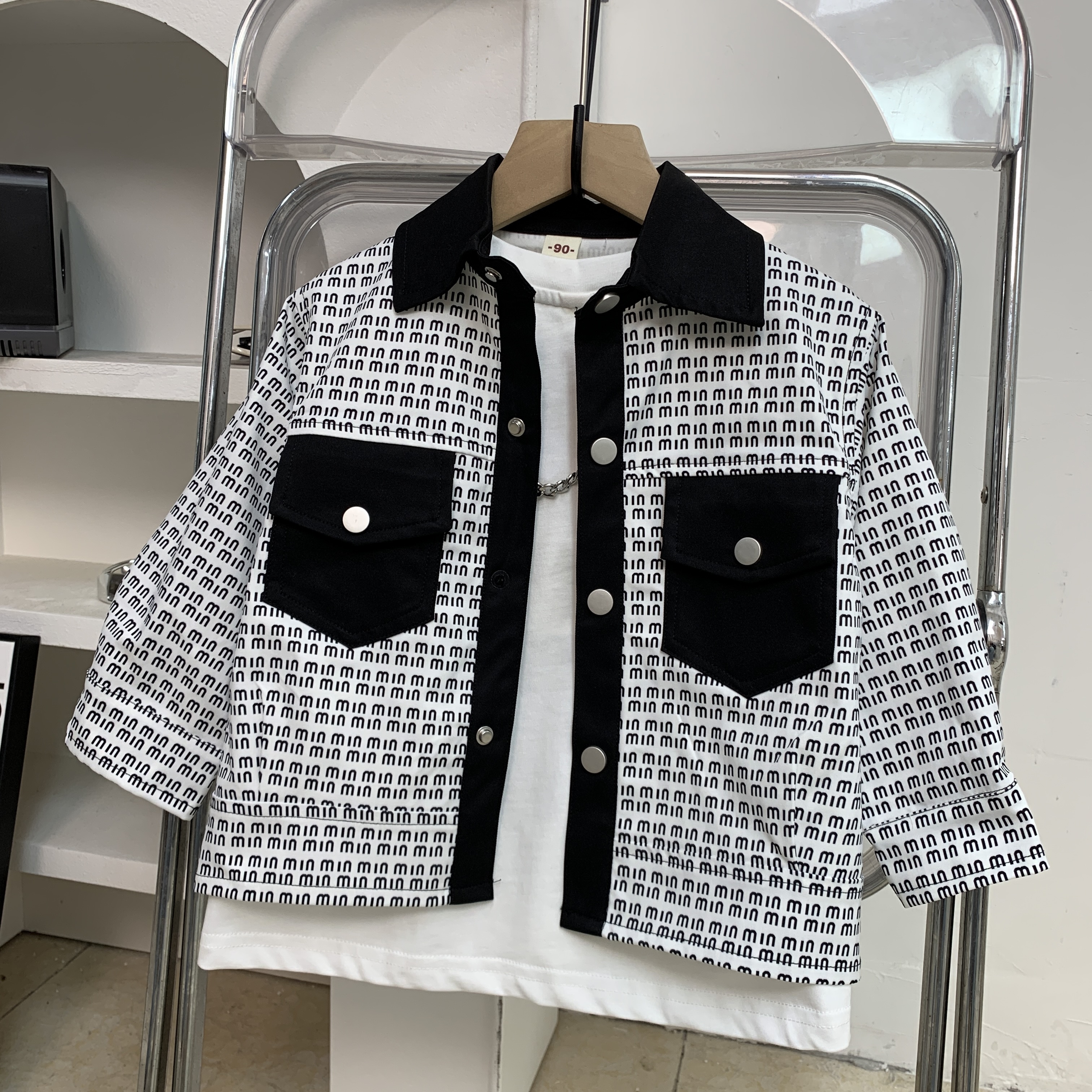 儿童韩版休闲外套男童春秋款韩系帅气衬衫领夹克潮童满印字母上衣