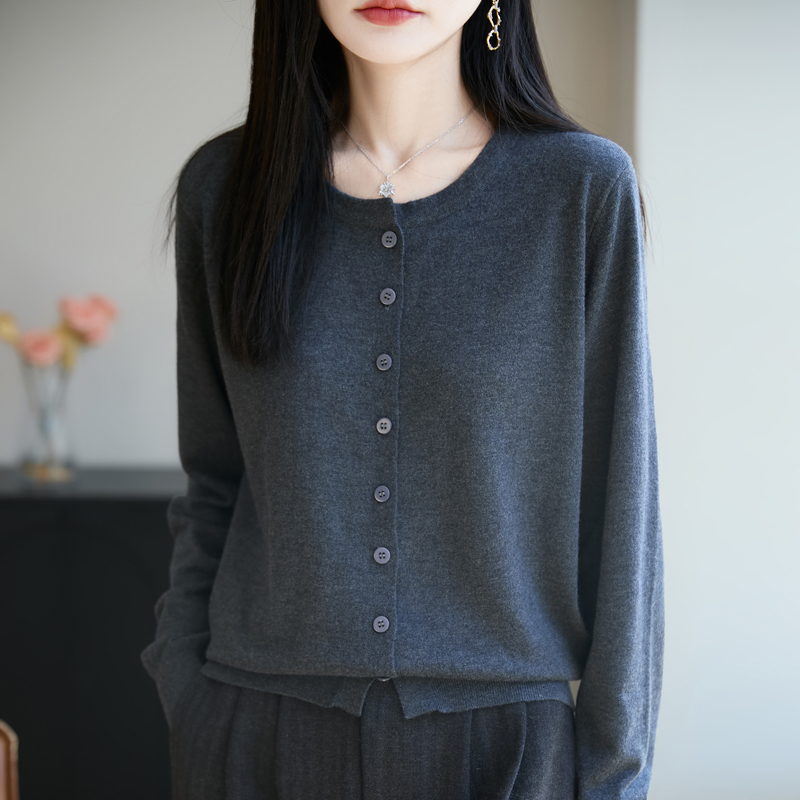 春秋新款圆领毛衣开衫针织外套上衣纯色简约百搭外搭静奢宽松薄款