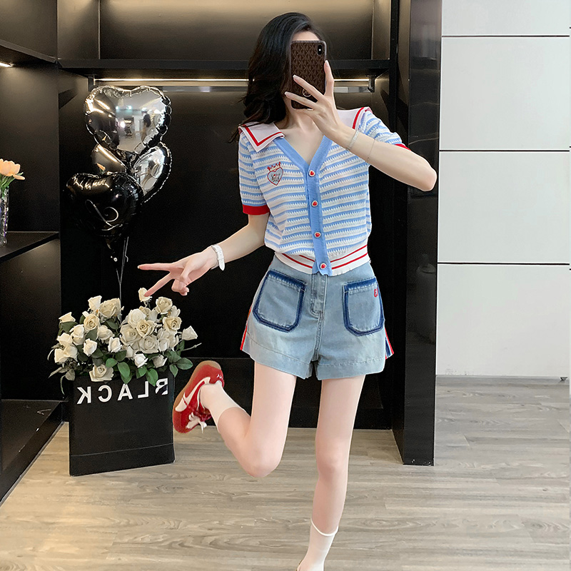 韩版夏季时尚套装女针织衫短袖搭配显瘦高腰牛仔短裤减龄两件套