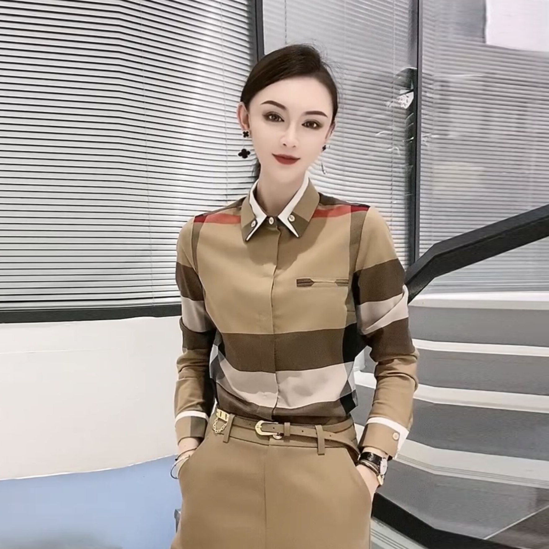 秋春新款欧洲站女装上衣条纹长袖高端衬衣翻领修身休闲百搭衬衫潮