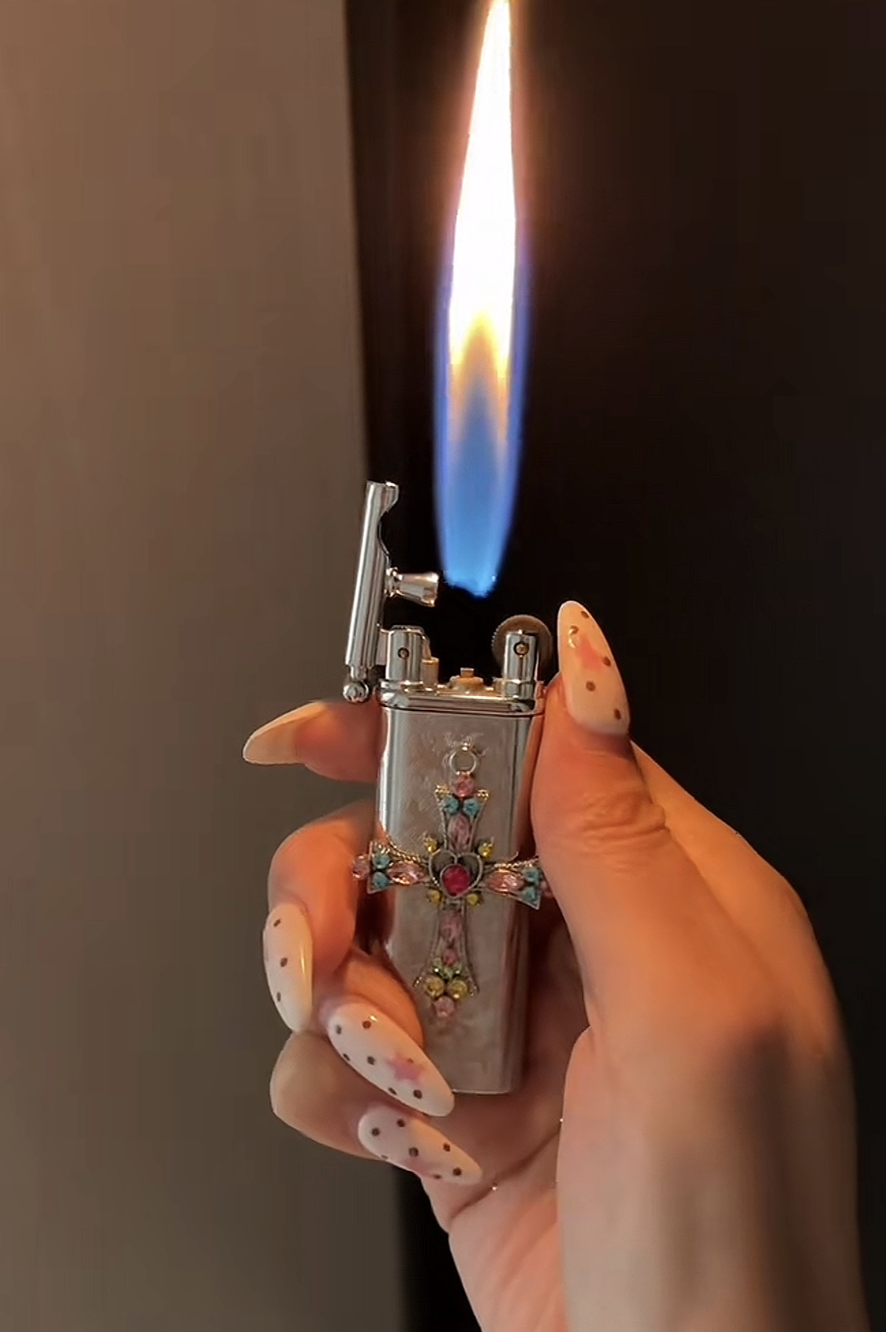 【公主请下单】手作高颜值十字砂轮打火机复古轻奢送男友女友