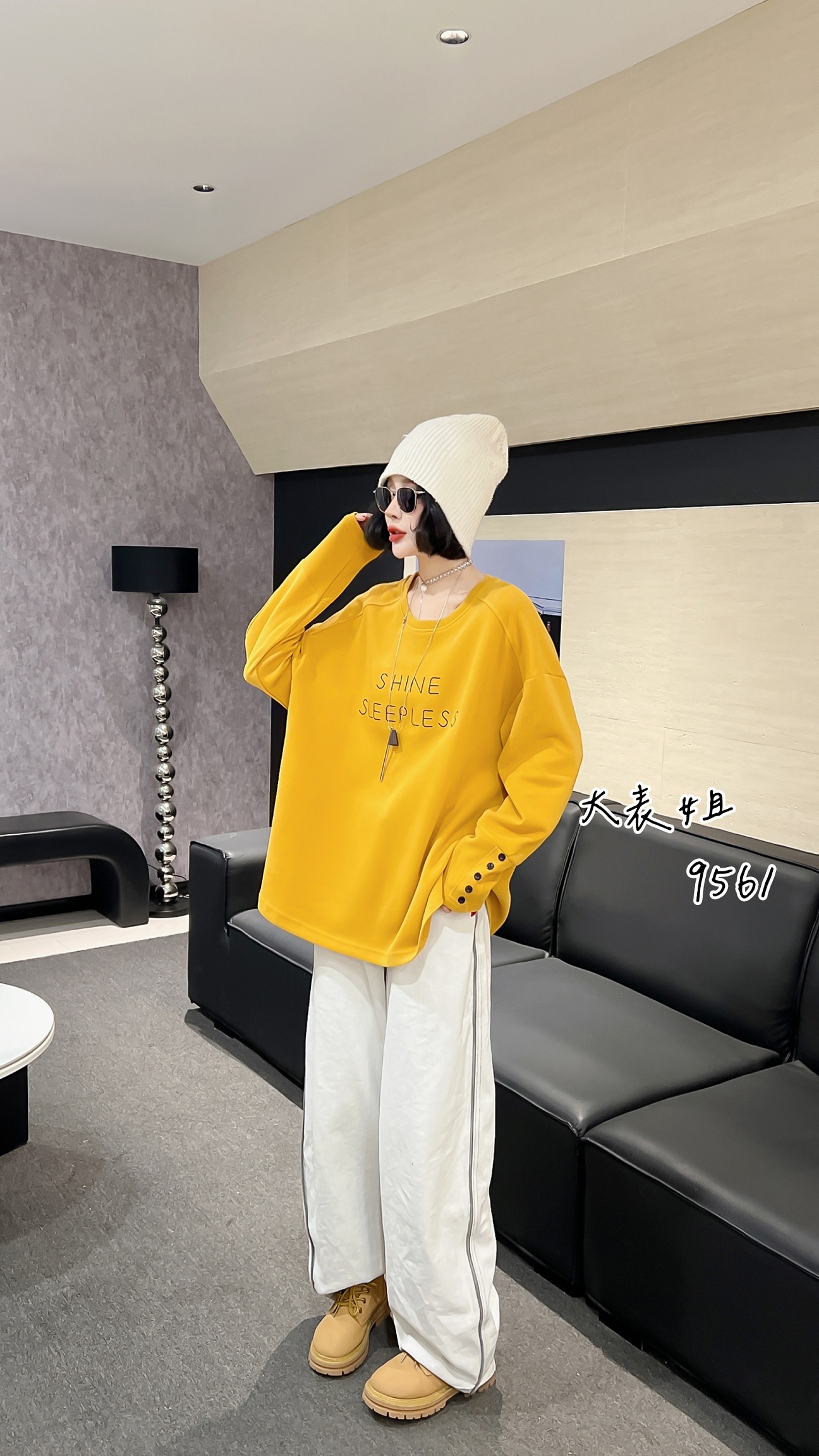 9561超大码圆领百搭卫衣女士中长款遮肚子显瘦宽松长袖上衣