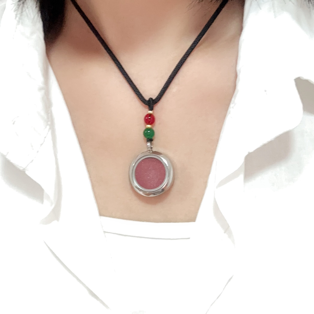 含辰砂工艺品时尚百搭款透明盒吊坠