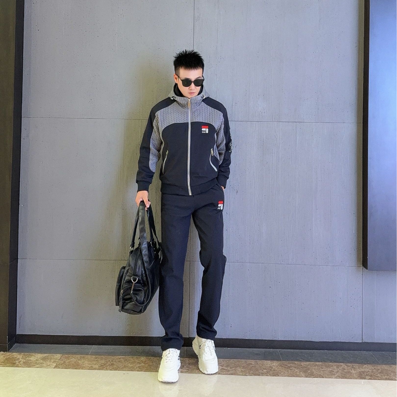 秋冬季节新款加绒保暖百搭时尚套装麦穗拼接韩版休闲男士连帽夹克