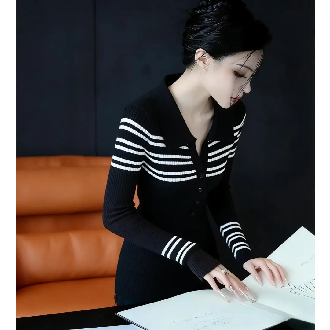 法式黑色高级感条纹半开领针织衫女秋冬Polo领气质显瘦打底衫上衣