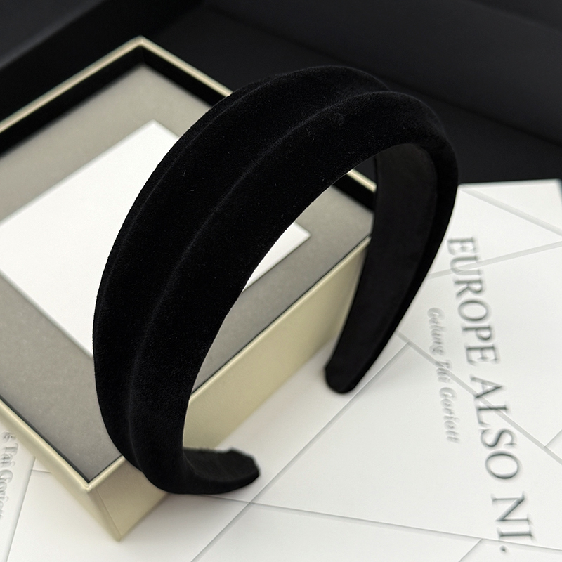 2025新款黑色丝绒发箍女宽边发卡高级感网红复古发捆百搭头箍发饰