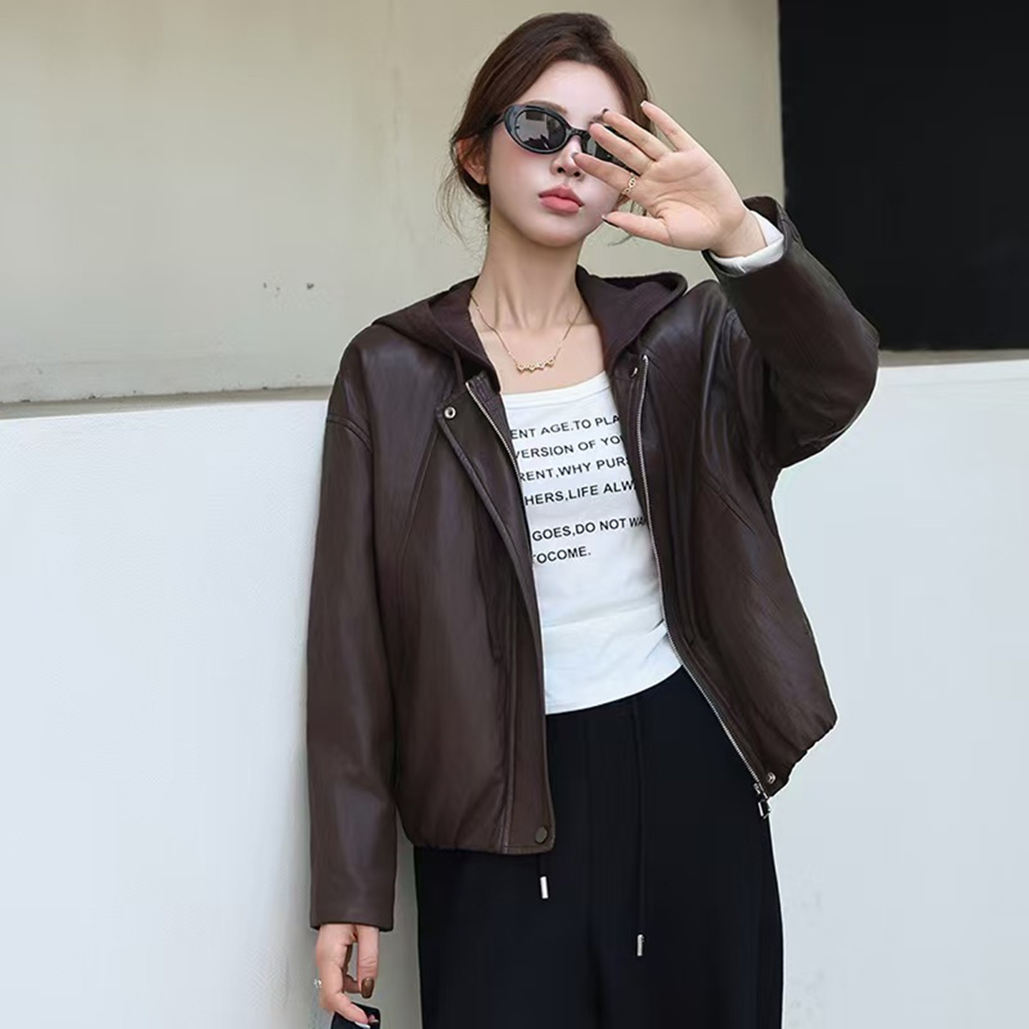 欧洲站皮衣外套女短款2025秋装新款韩系显瘦宽松连帽机车服PU夹克