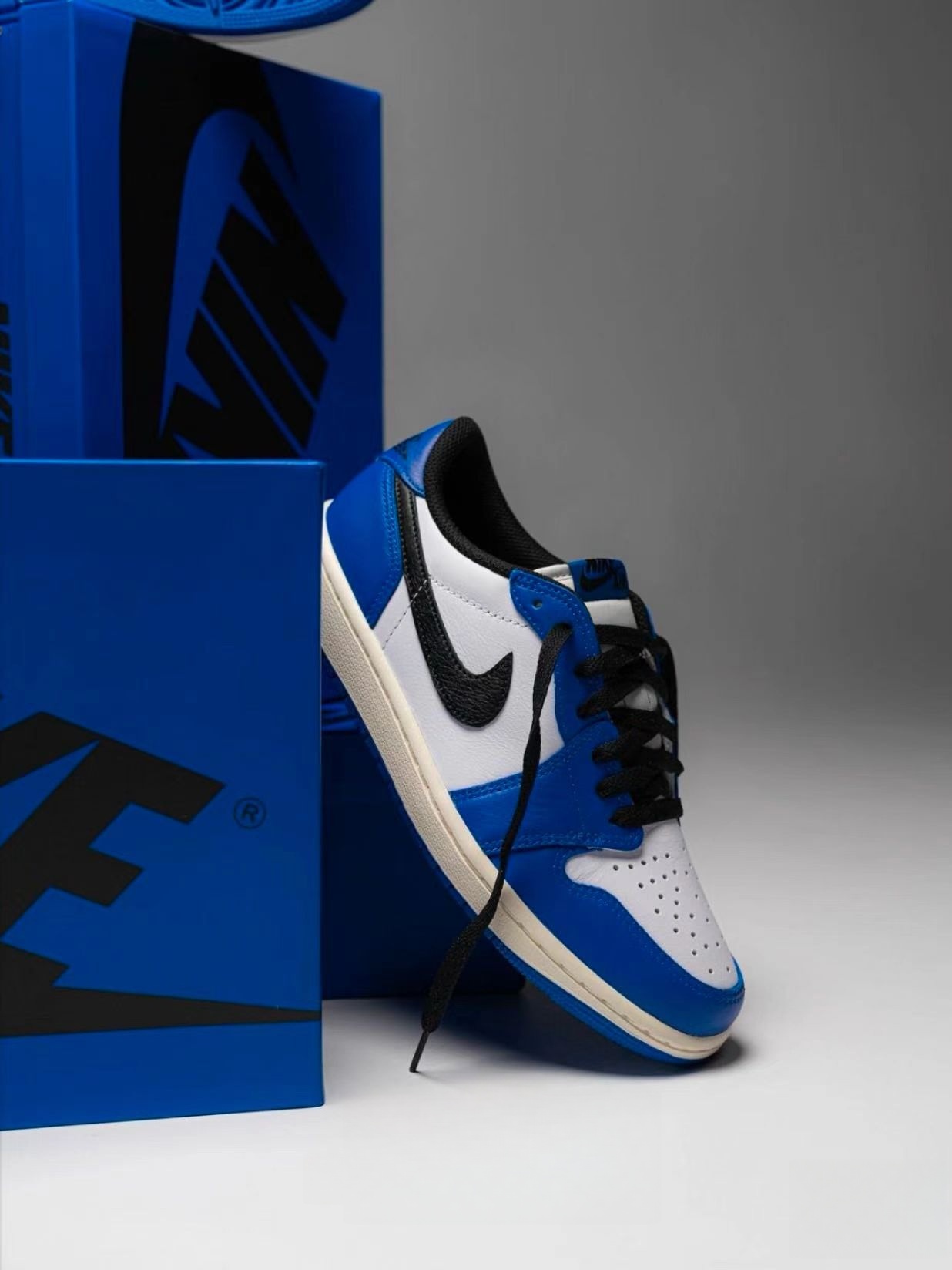 Air Jordan 1 AJ1男款黑白蓝小闪电复古耐磨运动休闲板鞋官方正品