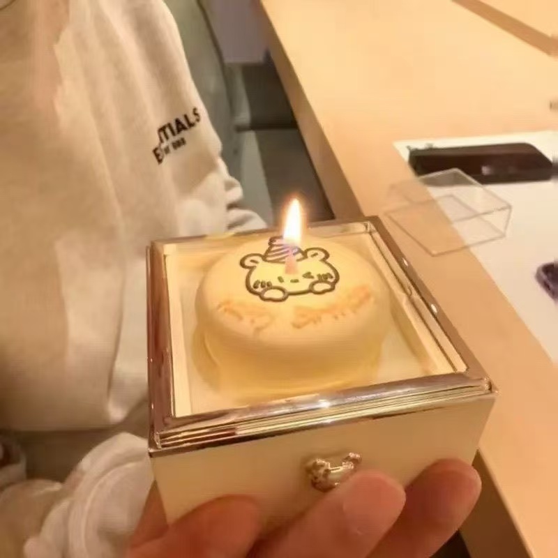 惊喜自动盒子翻转 戒指项链盒项链盒 自动魔术礼盒 生日礼物惊喜