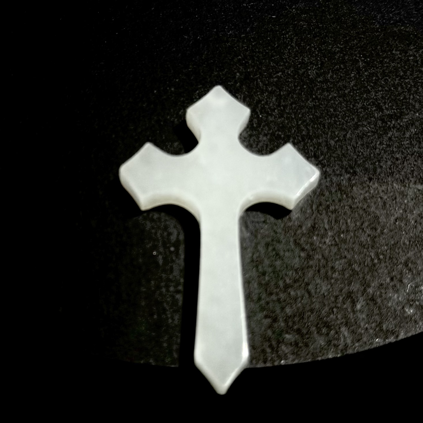 和田白玉花型十字架