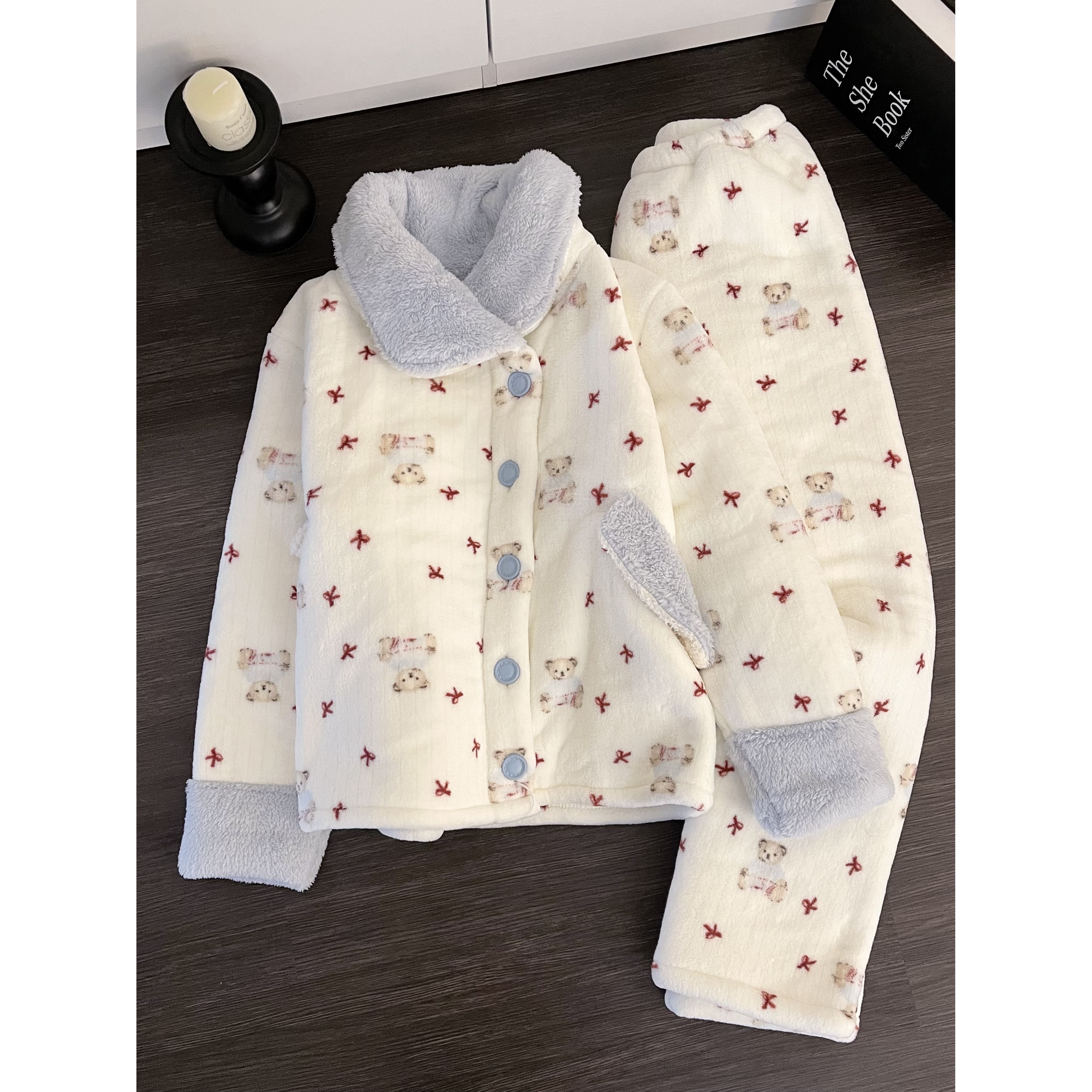 韩版可爱卡通小熊蝴蝶结珊瑚绒睡衣女冬季舒适保暖休闲家居服套装