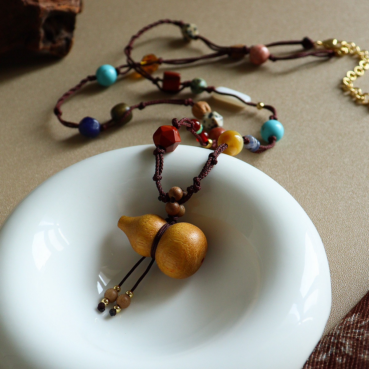 铜合金项链 鼎溢秋冬复古精致葫芦长项链女高级感编织毛衣链dm