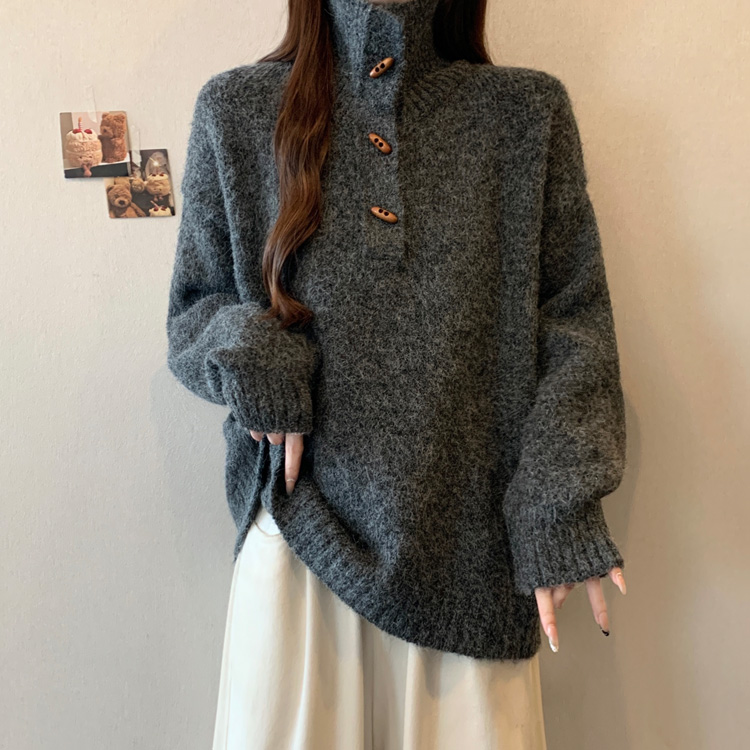 韩系复古气质高端牛角扣高领毛衣秋冬大码女装宽松软糯针织衫上衣