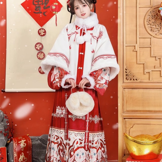 汉尚豪依原创明制汉服女短袄刺绣比甲马面裙冬古风拜年服加绒加厚