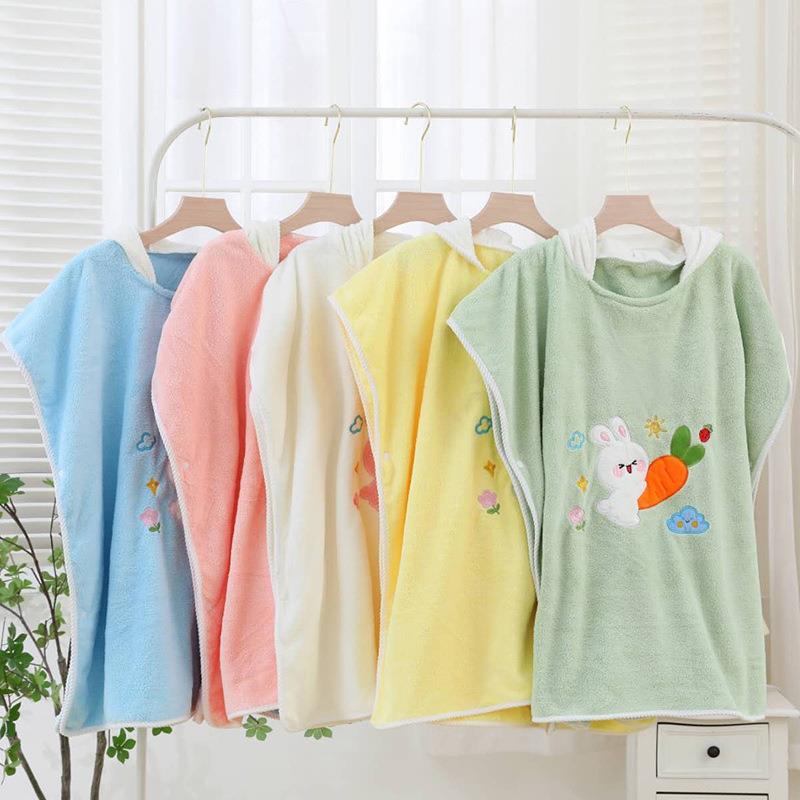 儿童浴袍卡通可爱兔浴袍柔软珊瑚绒儿童浴裙连帽斗7A抑菌防螨浴巾