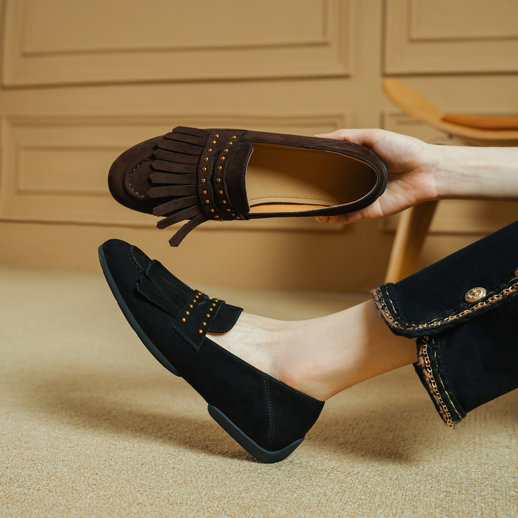 2.5cm 英伦风复古百搭粗跟乐福鞋春秋简约风舒适软底时尚流苏单鞋