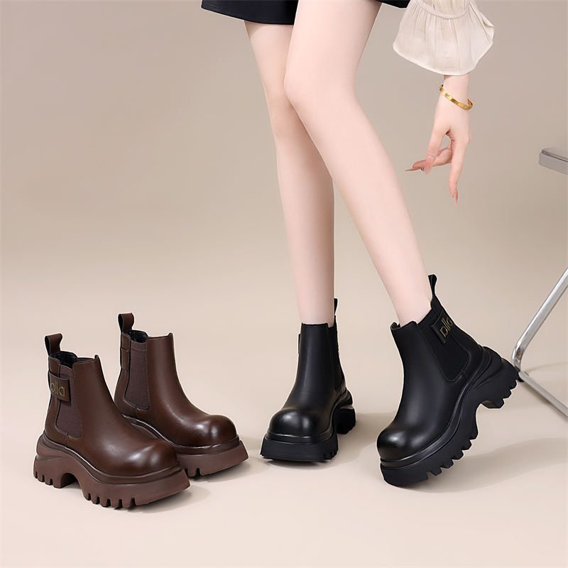 时尚百搭马丁靴女2025年秋冬季新款英伦风增高厚底短靴子防滑耐磨