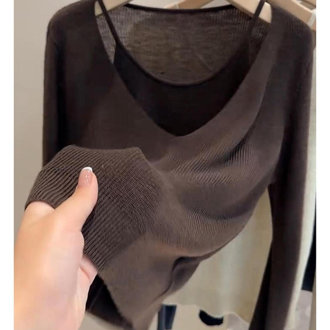 法式复古软糯慵懒风奶fufu针织衫高级感咖色露肩假两件毛衣女秋季