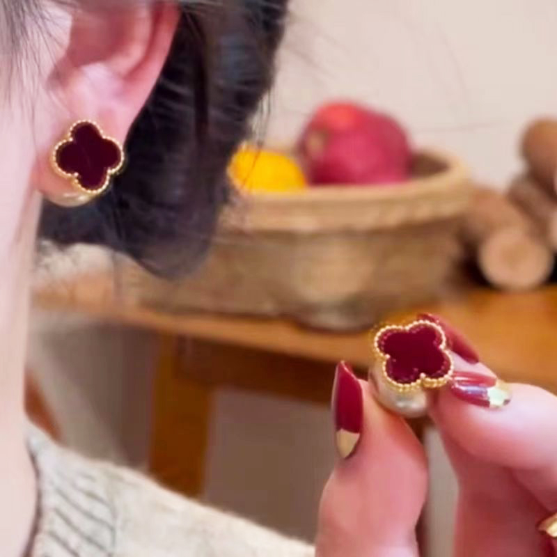 铜合金仿珍珠耳饰 四叶草耳钉女气质爆款珍珠耳环简约百搭潮耳饰