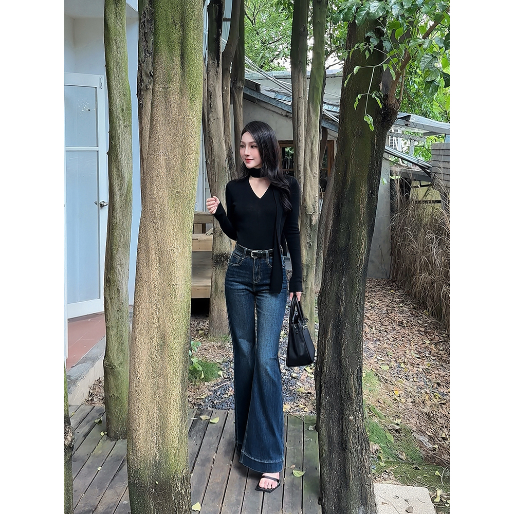 早秋季新款不贴腿直筒喇叭裤2025休闲显瘦百搭中高腰有弹牛仔裤女