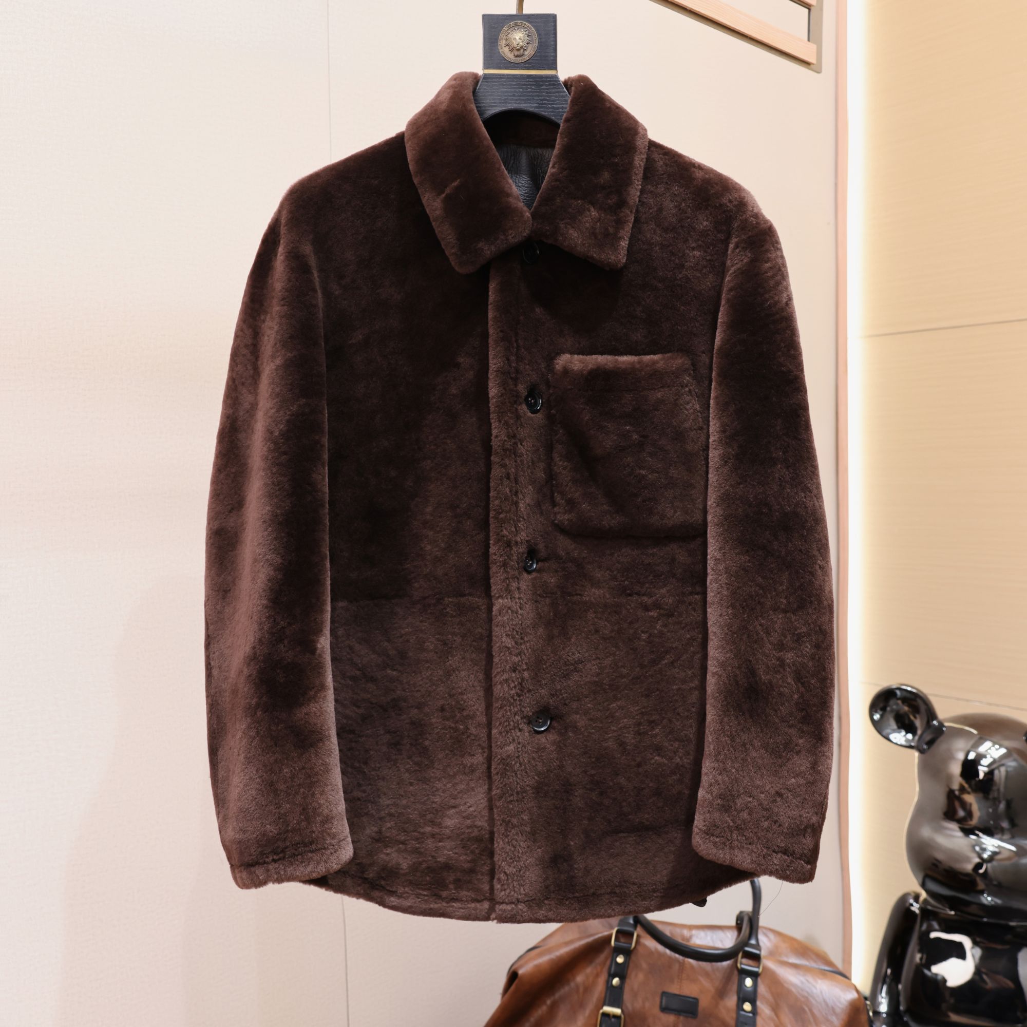 “意式老钱”9W+版 进口美利奴羊毛皮毛一体衬衫款男装冬季外套