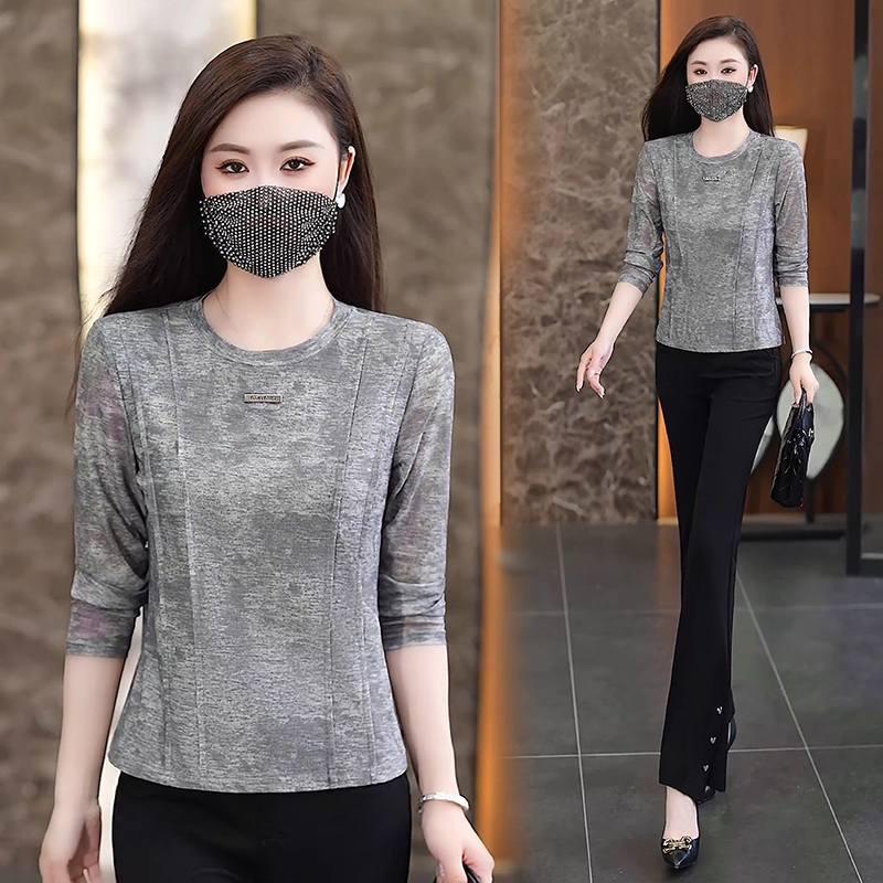 时尚洋气长袖t恤女2025早秋新款圆领小衫修身显瘦百搭打底衫上衣
