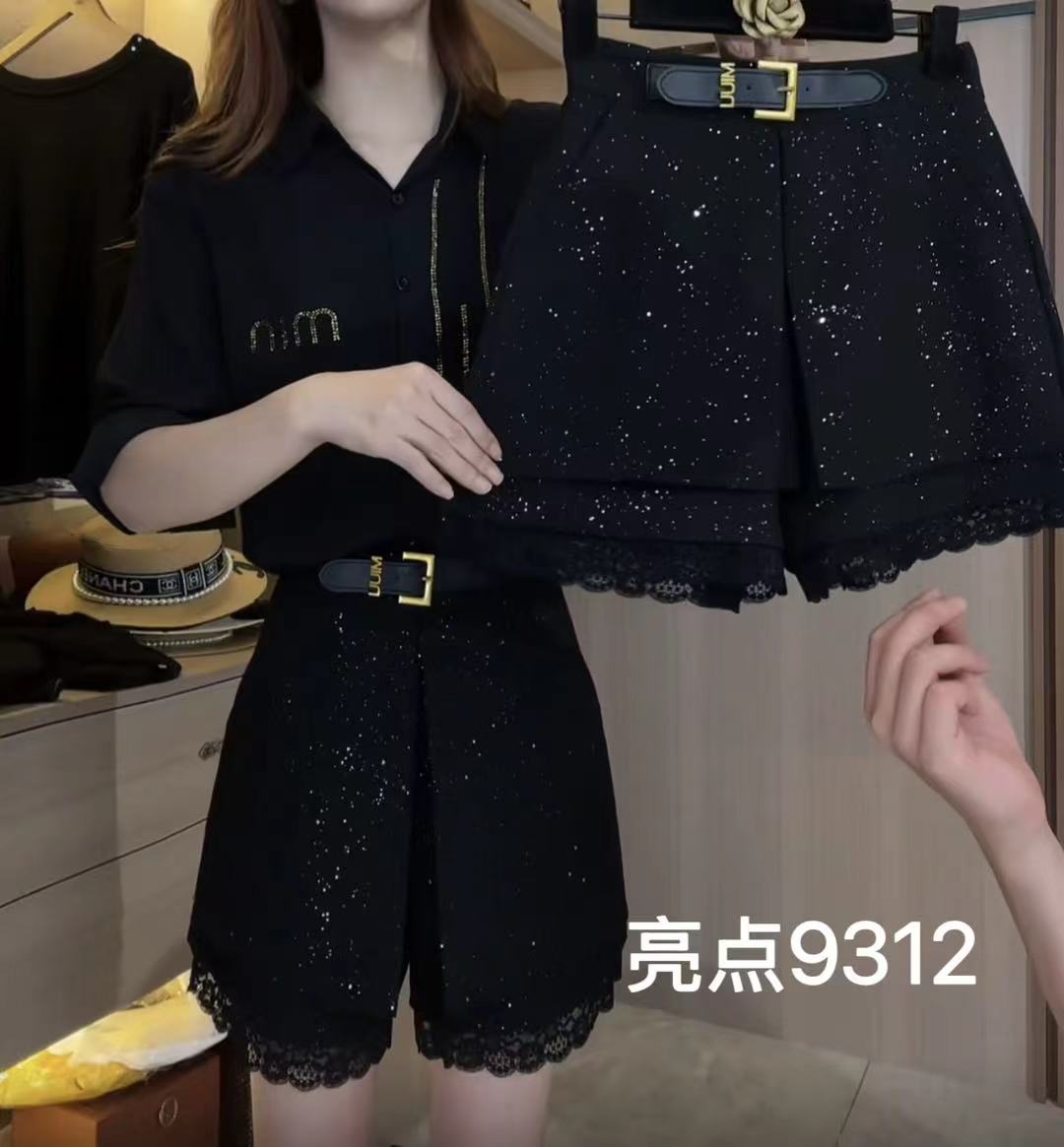 保暖高腰冬季纯色拼接常规短裤气质小香风阔腿黑色