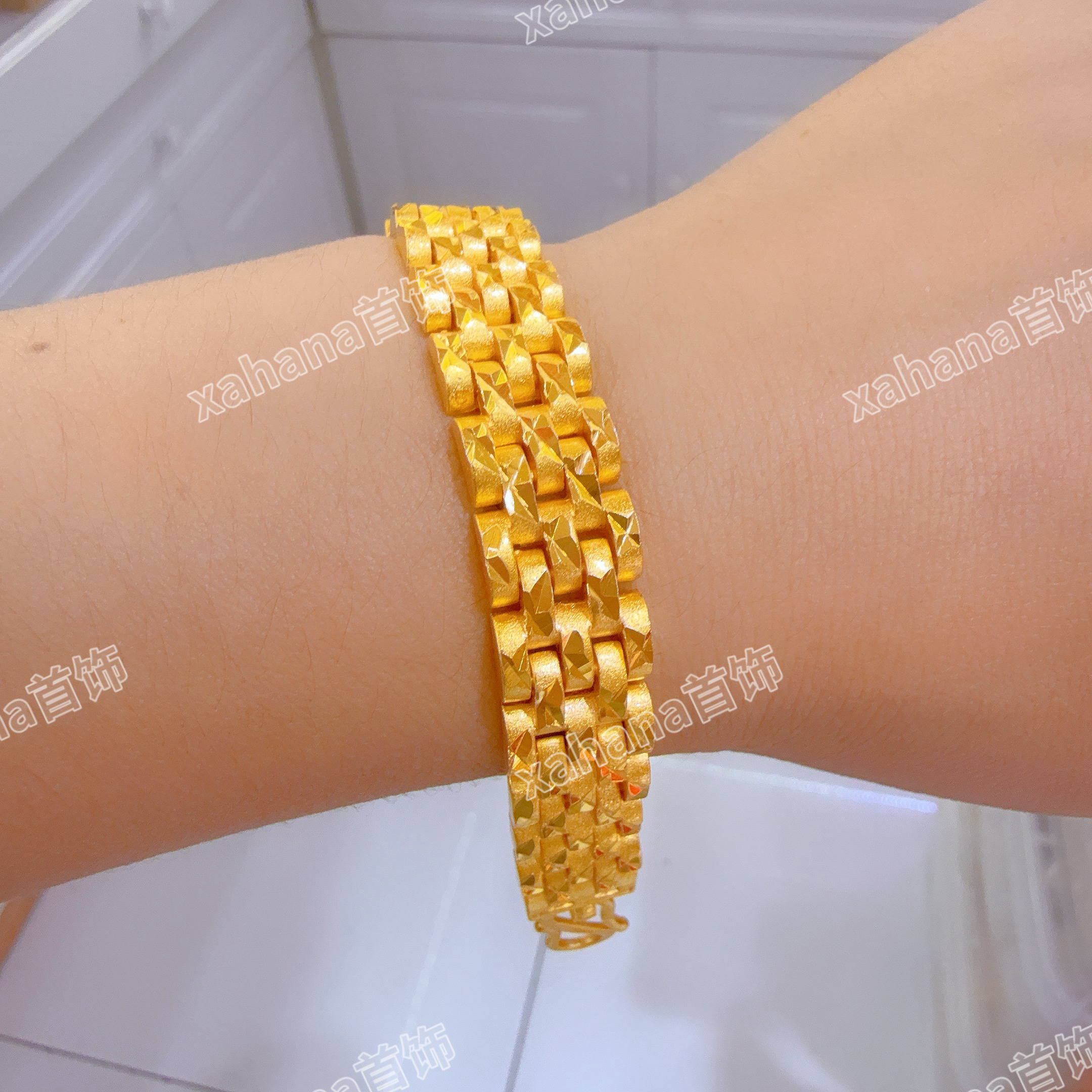 合金手链 爆款个性金子同款手链气质经典百搭