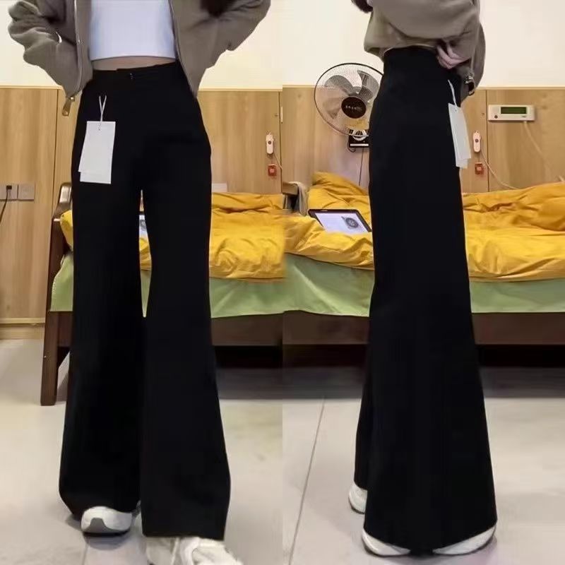 不贴腿黑色微喇牛仔裤女秋季新款高腰宽松大码胖mm梨形显瘦马蹄裤