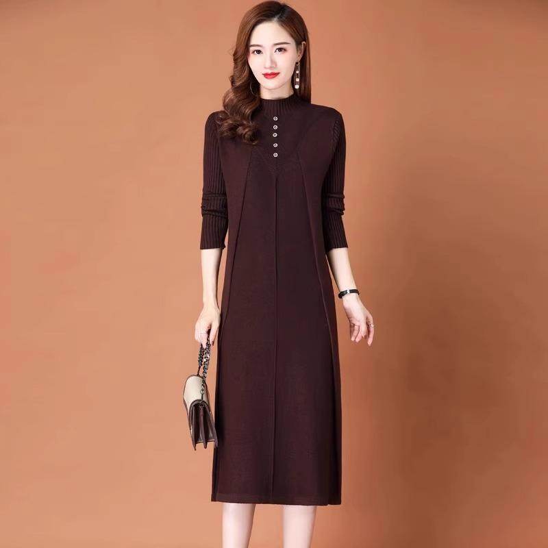 皮尔卡丹冬季穿搭新款时尚洋气百搭女装半高领针织连衣裙宽松中长