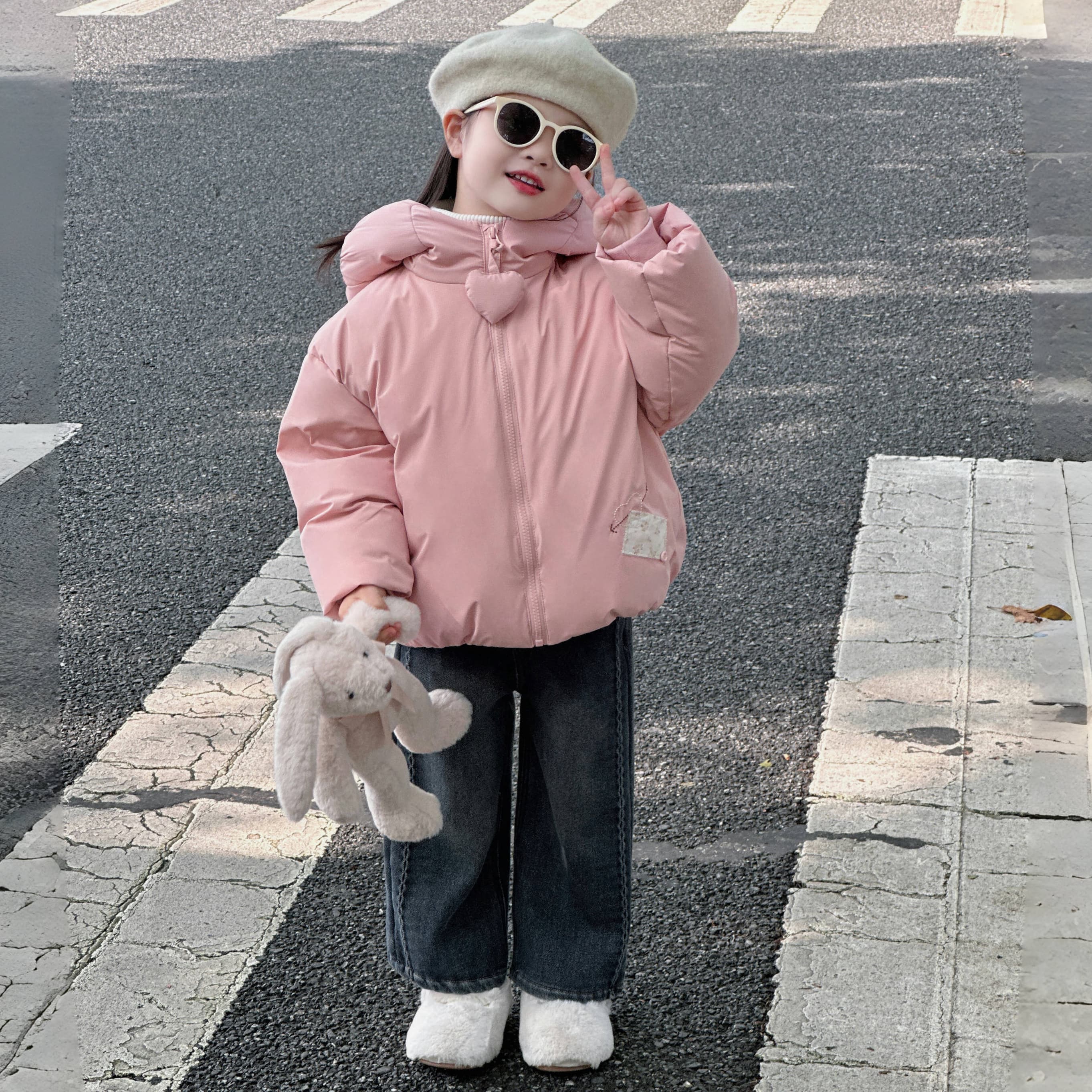 女童三防面料羽绒服儿童新款洋气冬季加厚90白鸭绒女宝宝保暖外套