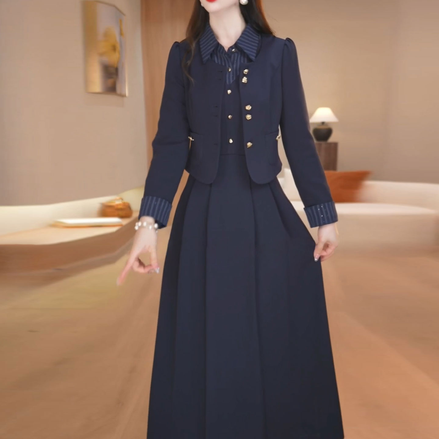 美瑞气质轻奢小香风时尚套装2025春秋新款高级感减龄两件套连衣裙