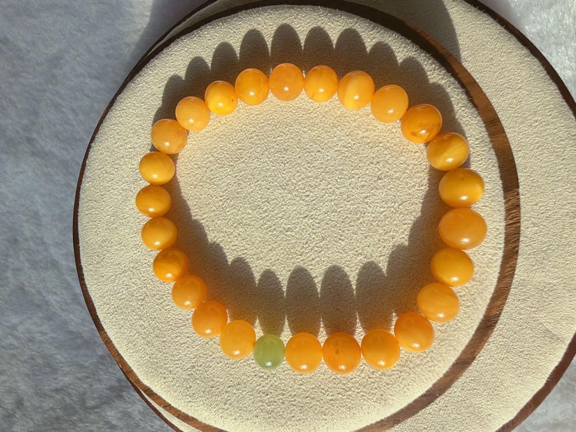 天然蜜蜡单圈手串6~7mm百搭素圈黄色精美鸡油黄国风简约时尚气质