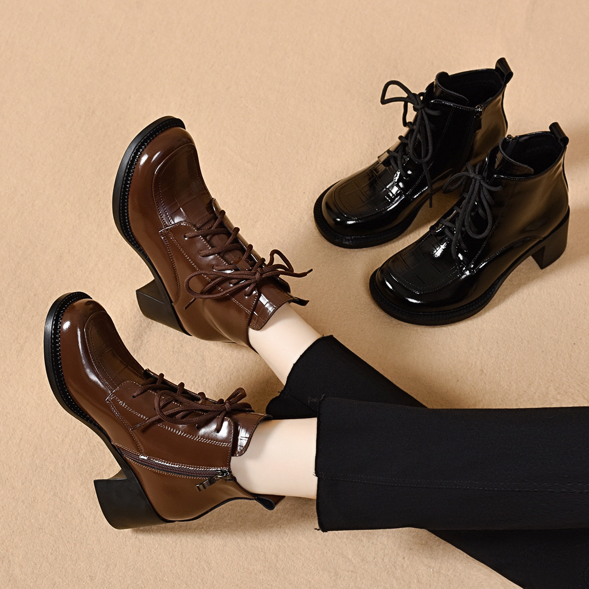 秋冬漆皮圆头马丁靴女2025新款真皮百搭加绒高跟短靴英伦风厚底靴