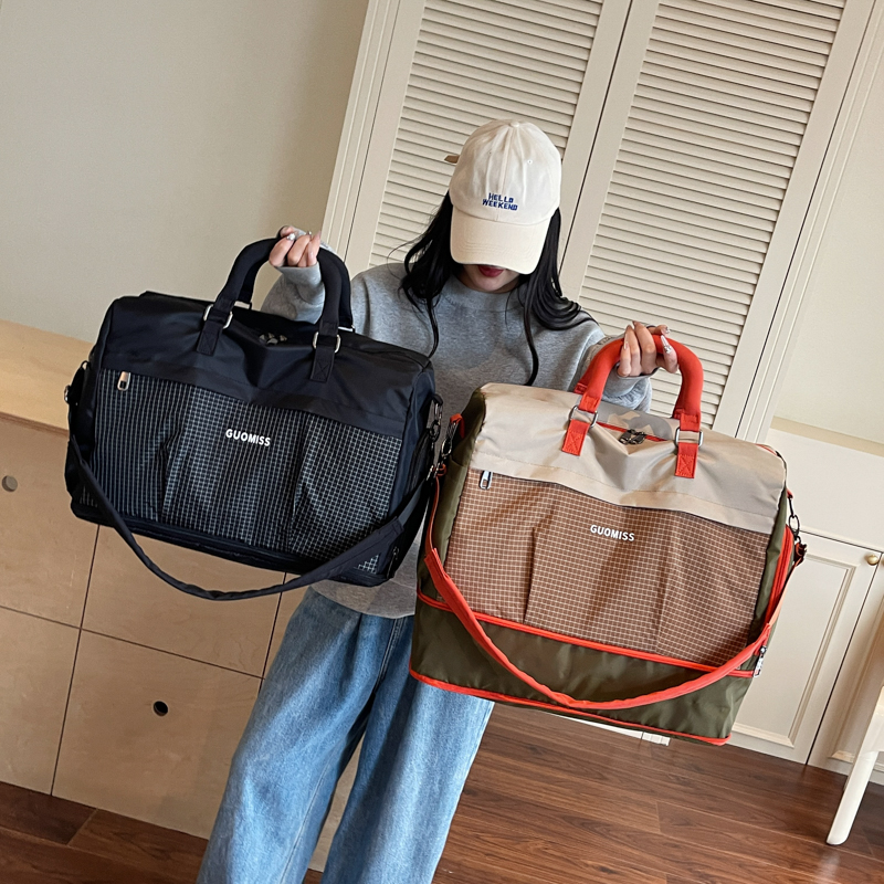 大容量旅行包女时尚轻便手提斜挎运动健身包短途旅游收纳行李袋男